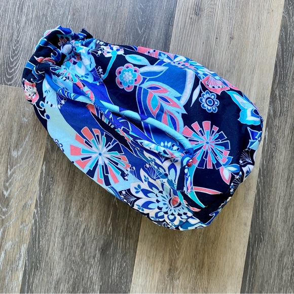 Vera Bradley Waterproof Liner Drawstring Pouch Bag - Picture 3 of 5